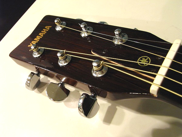 専用　YAMAHA　FG-152 アコースティックギター